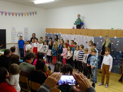 Předvánoční přátelské setkání v ZŠ